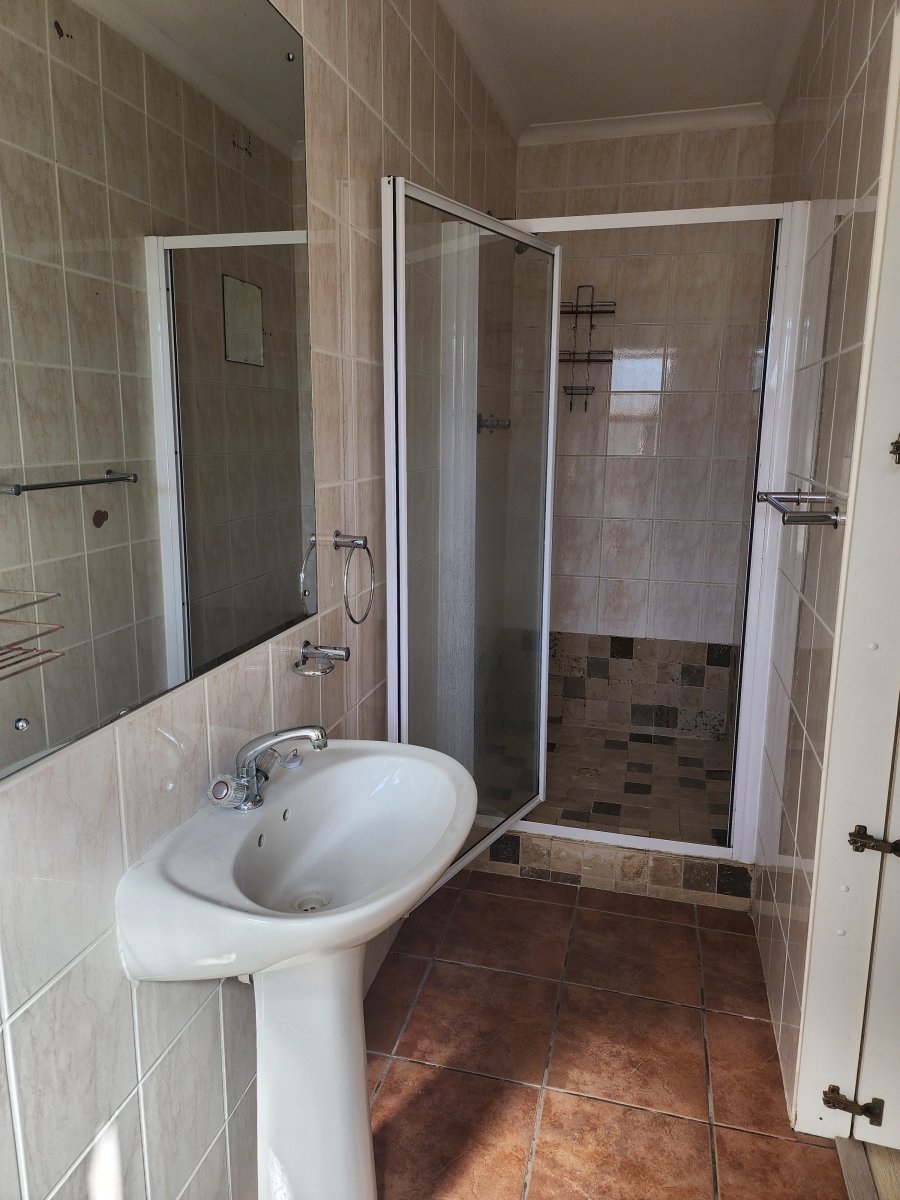 3 Bedroom Property for Sale in Goedemoed Western Cape